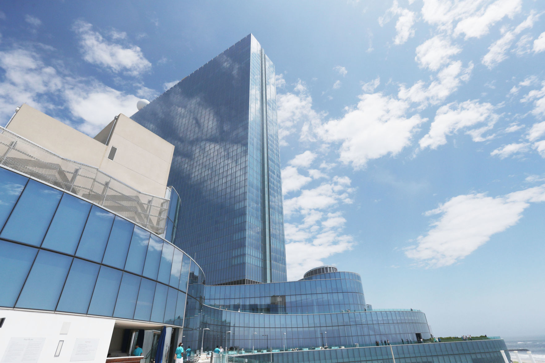 Ocean Resort Casino celebrates grand opening